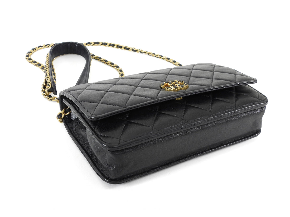 Chanel Black Quilted Leather 19 Chain CC Wallet on Chain