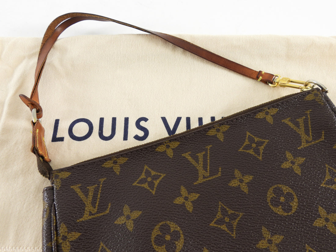 Louis Vuitton Brown 2001 Vintage Monogram Pochette Accessoires Bag