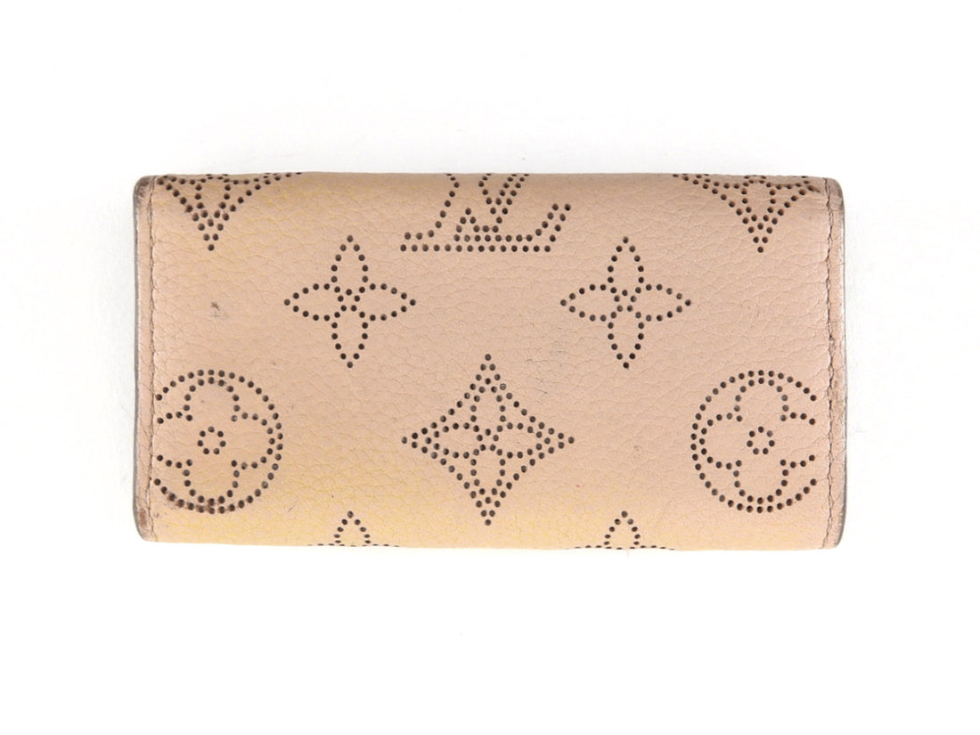 Louis Vuitton Beige Mahina Perforated Leather 4-Key Keyholder
