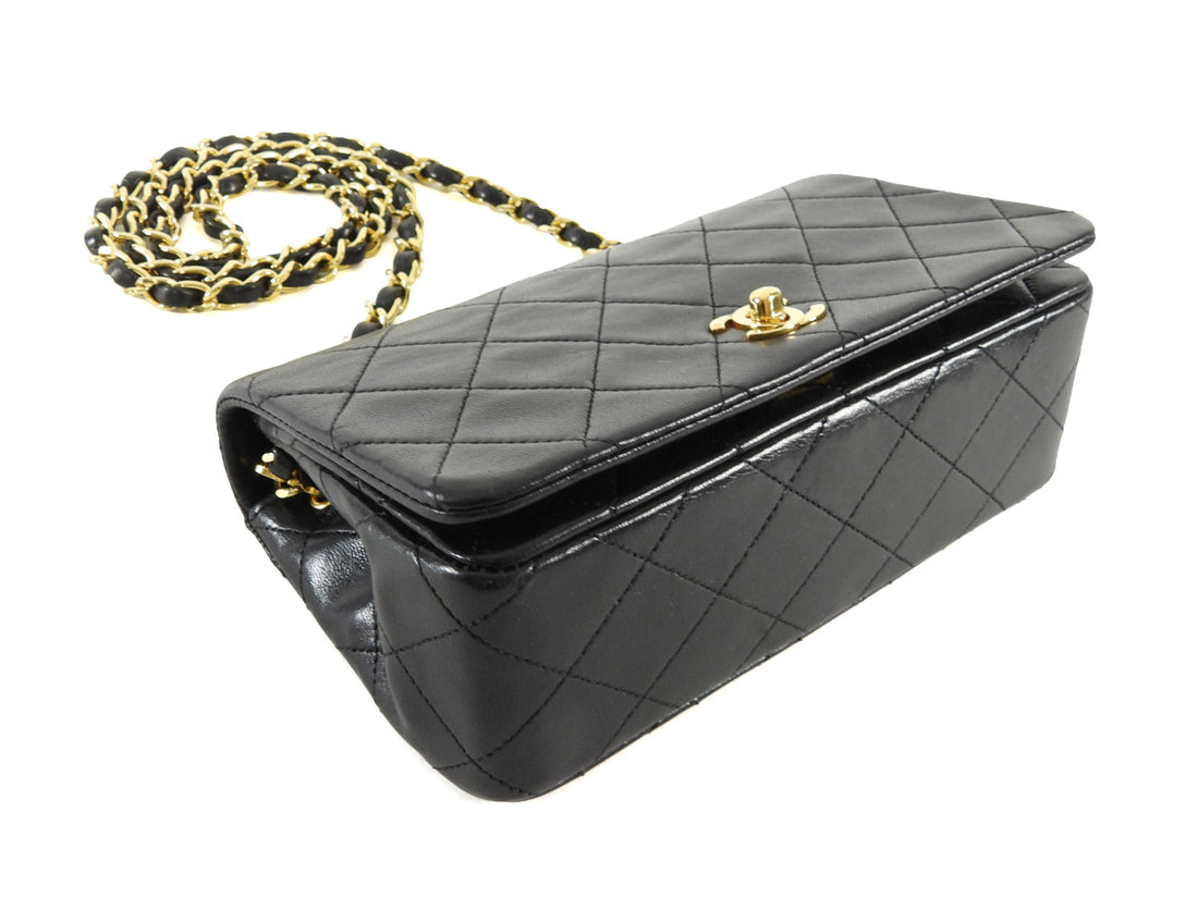 Chanel Black Vintage 1989-1991 Quilted Leather Mini Full Flap Bag Mini