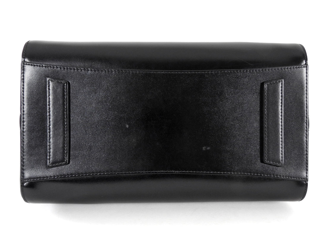 Givenchy Black Leather Large Antigona Two Way Handbag