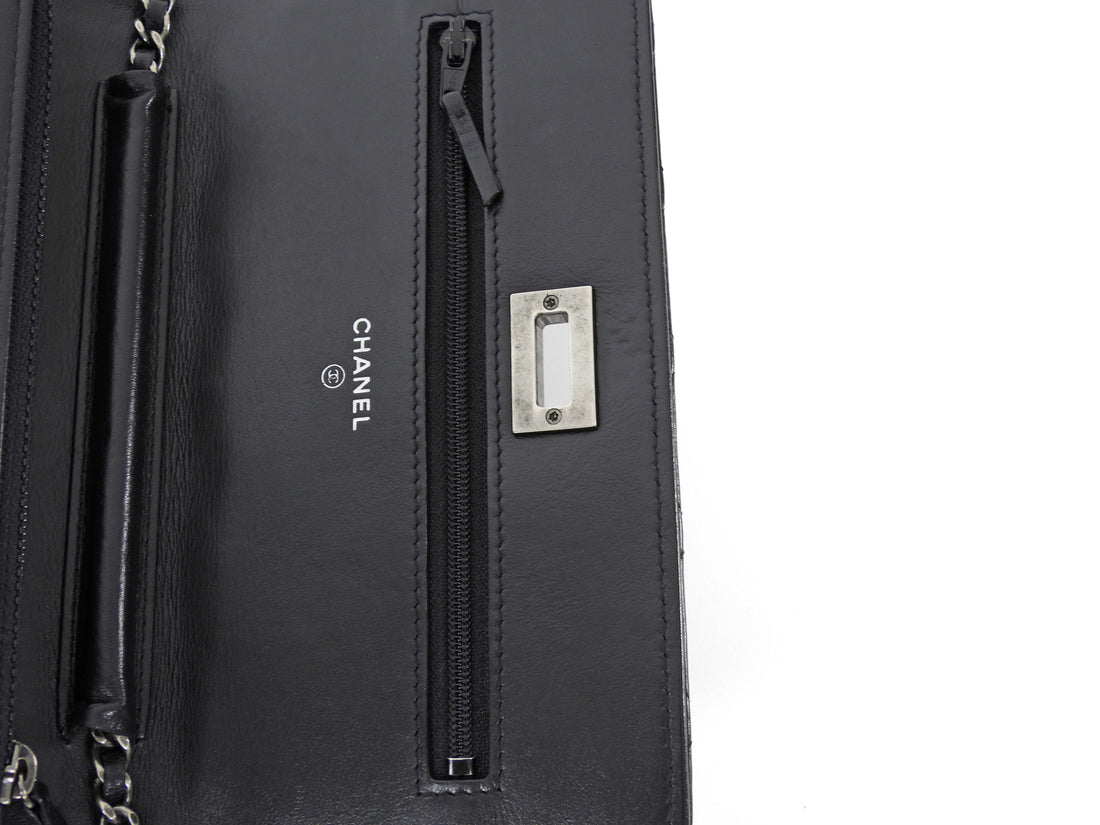 Chanel Black Aged Calfskin 2.55 Reissue Wallet on Chain Bag