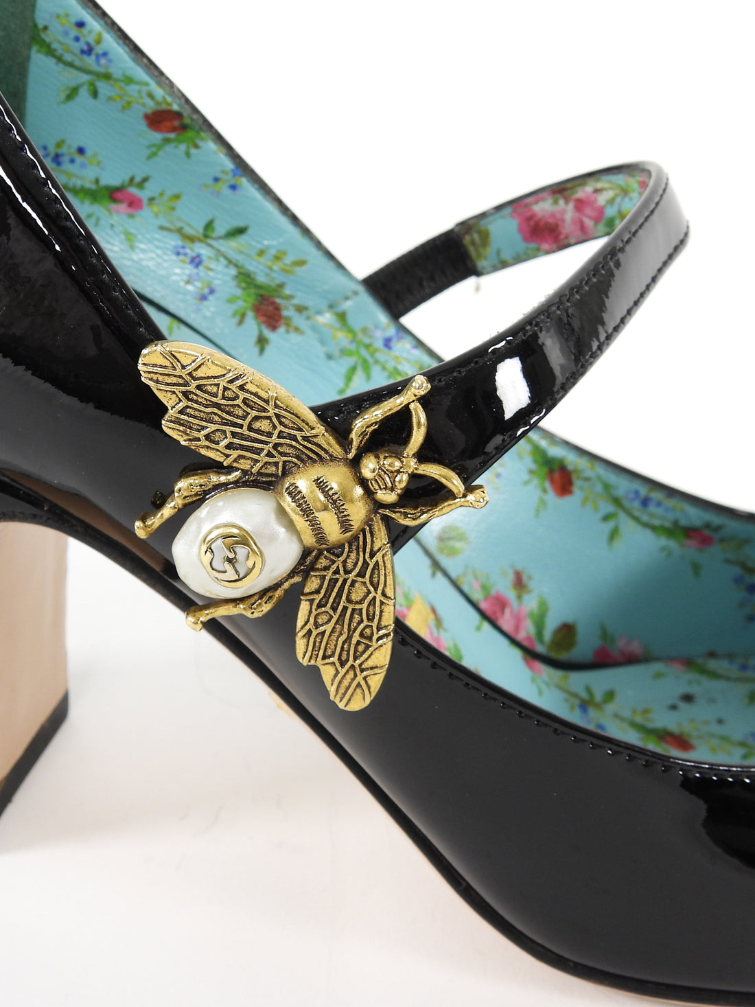 Gucci Black Patent Leather Bee Buckle Mary Jane Heels - 36