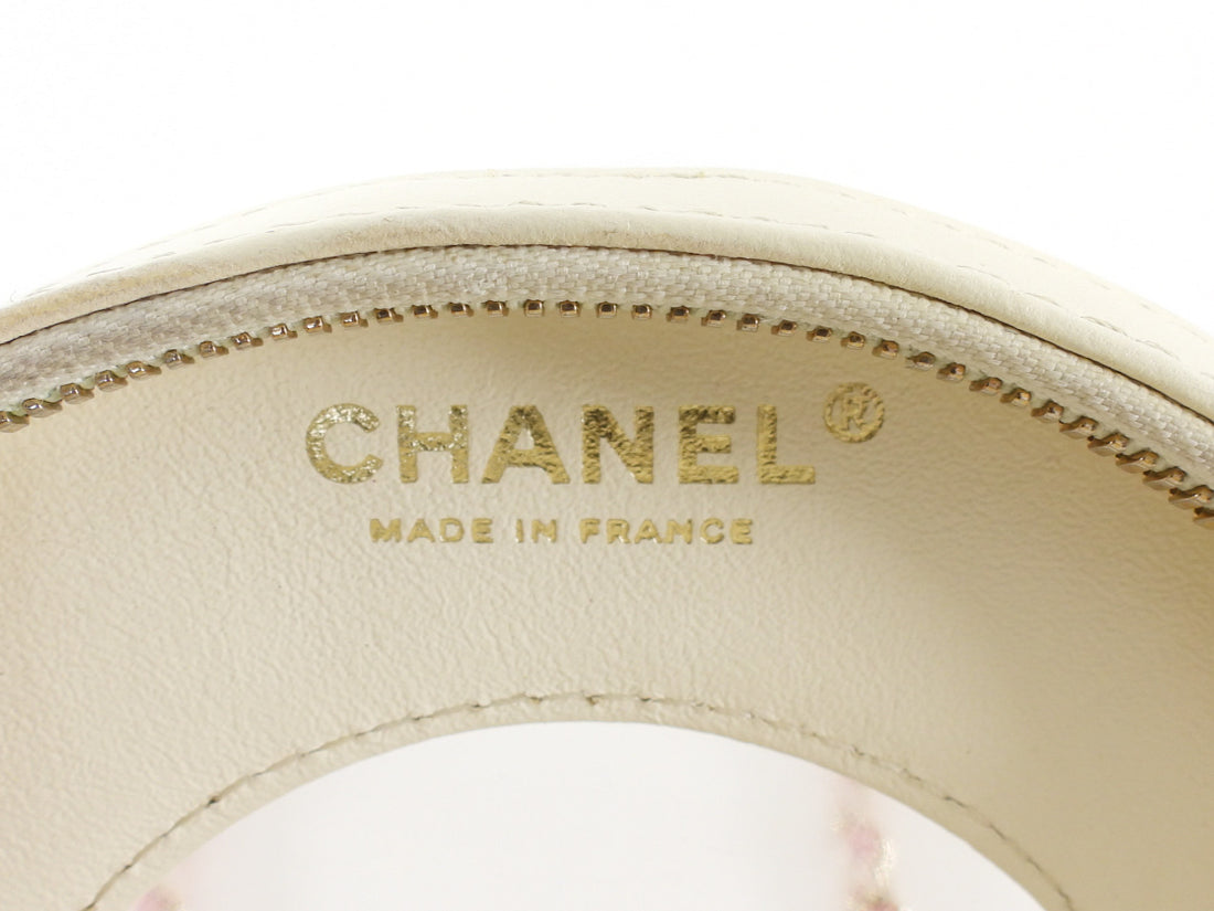 Chanel 2019 C Runway Pink and White La Pausa Lifesaver Round Bag