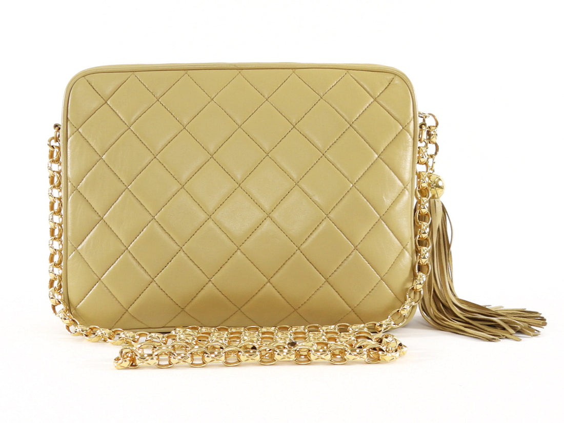 Chanel Vintage 1991 Beige Leather Medium Bijoux Tassel Flap Camera Bag