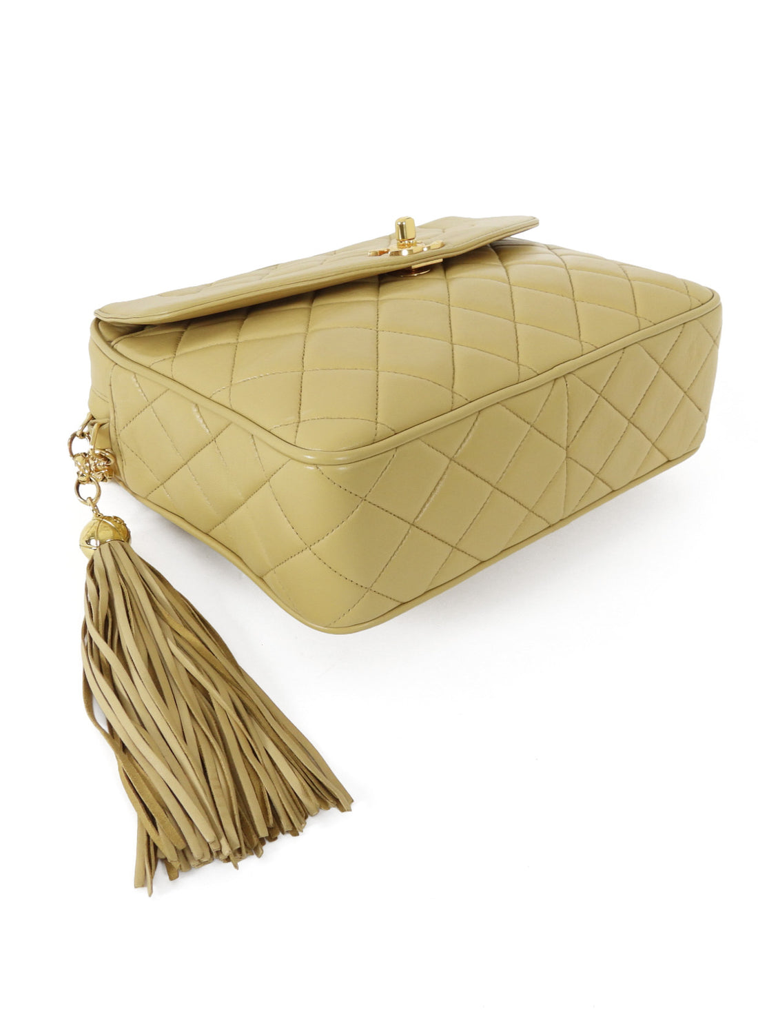 Chanel Vintage 1991 Beige Leather Medium Bijoux Tassel Flap Camera Bag