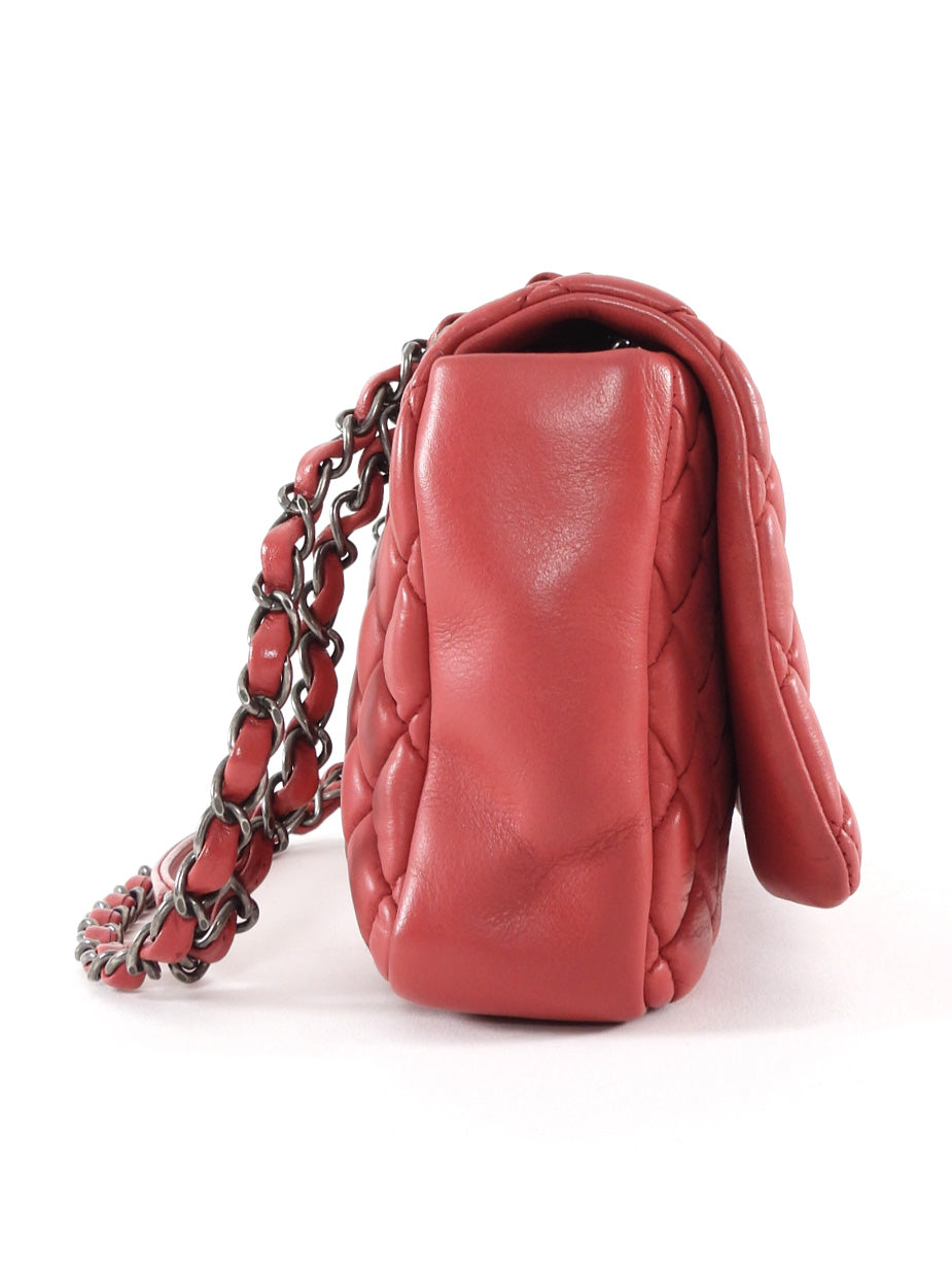 Chanel Cherry Pink Bubble Quilted Leather CC Medium Flap Bag Ruthenium HW
