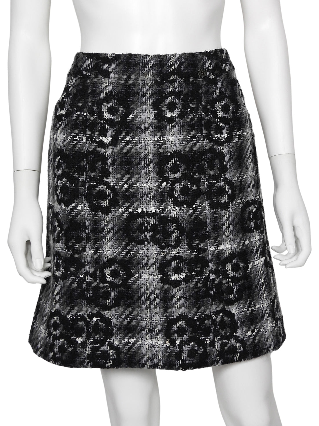 Chanel Black Grey 05A Tweed Wool Camelia Skirt and Coat 2pcs - 38