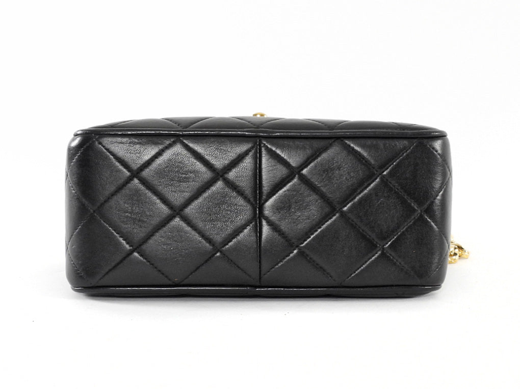 Chanel Black Vintage 1991 Quilted Lambskin Bijoux Flap Tassel Camera Bag Mini