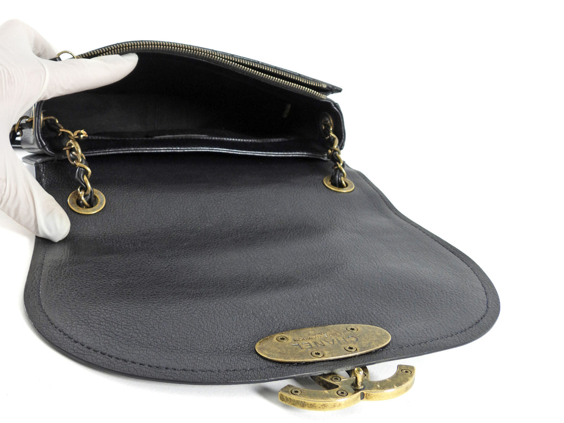 Chanel Black Leather Medium Coco Curve CC Flap Bag