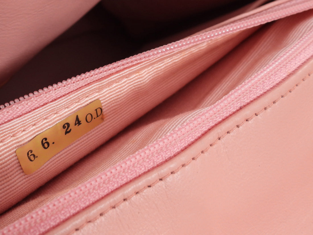 Chanel Vintage 1996 Pink Quilted Leather Medium Envelope Chain Flap Bag