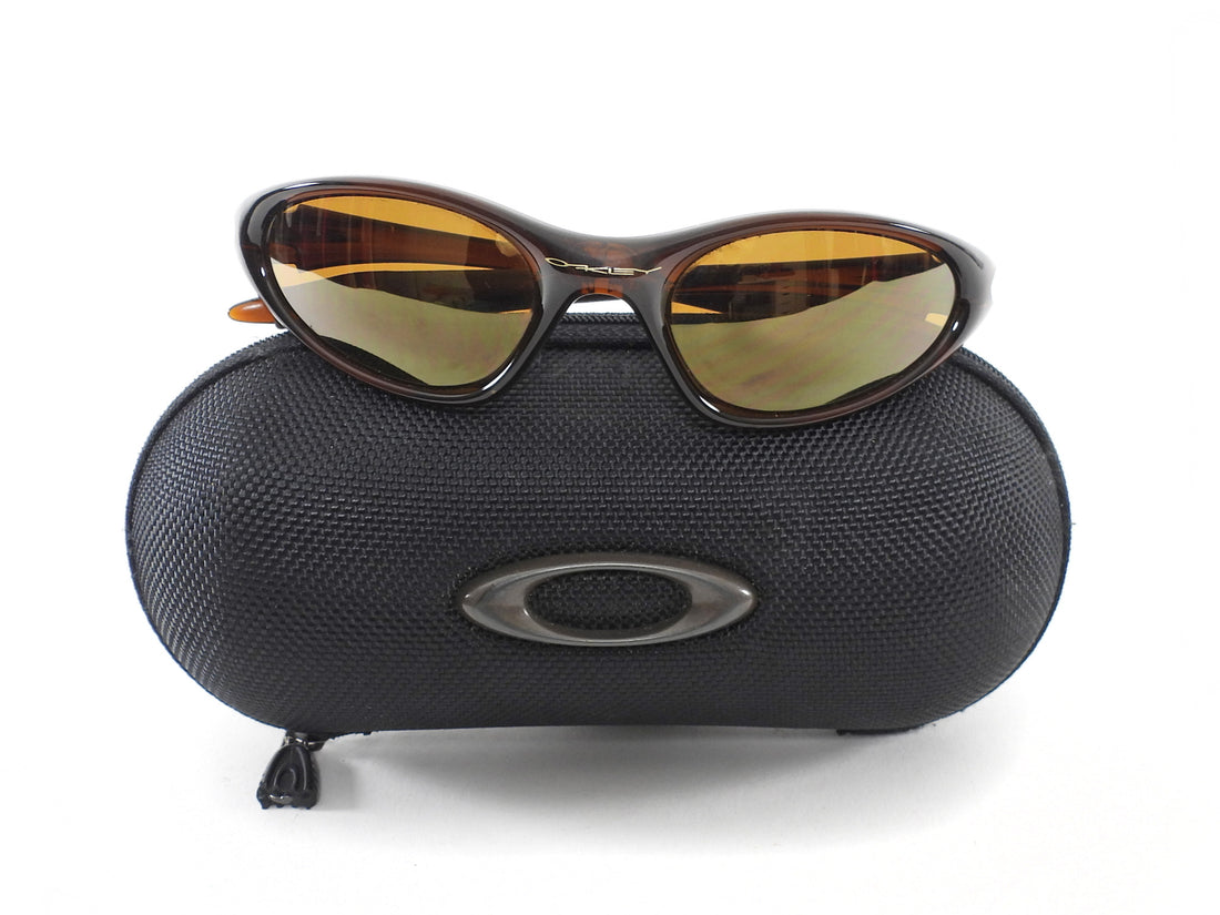 Oakley Vintage Rootbeer Brown Minute 1.0 Sunglasses