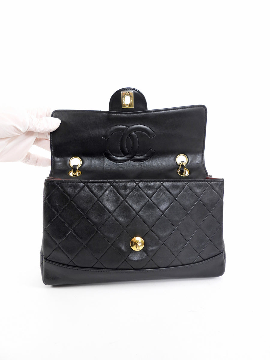 Chanel Vintage 1989 Black Quilted Lambskin Medium Single Flap Bag