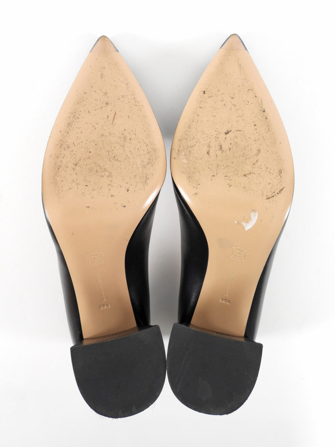 Gianvito Rossi Black Smooth Calf Leather Block Heel Pumps - 39.5