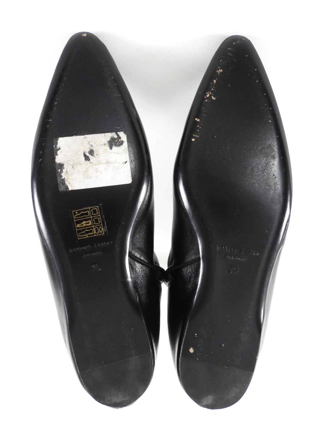 Herbert Levine All In Black Lambskin 30 Zip Ankle Boot - 37