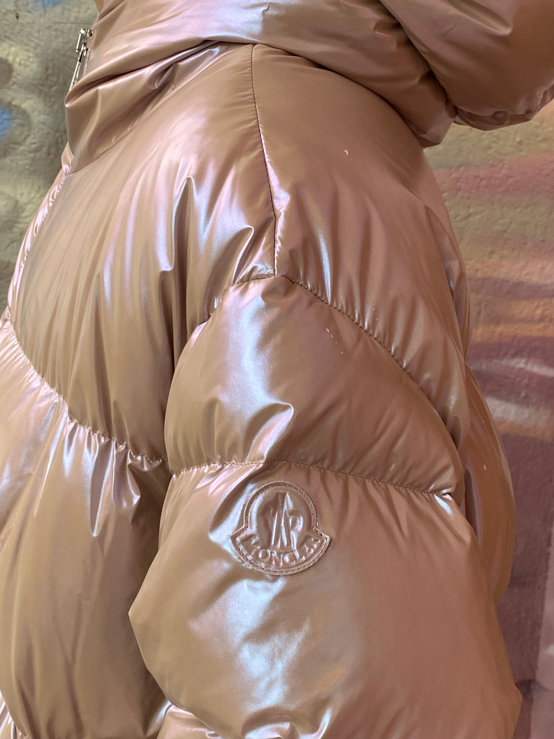 Moncler Pink Glossed Frasne Puffer Jacket - 3 / L / US 10-12