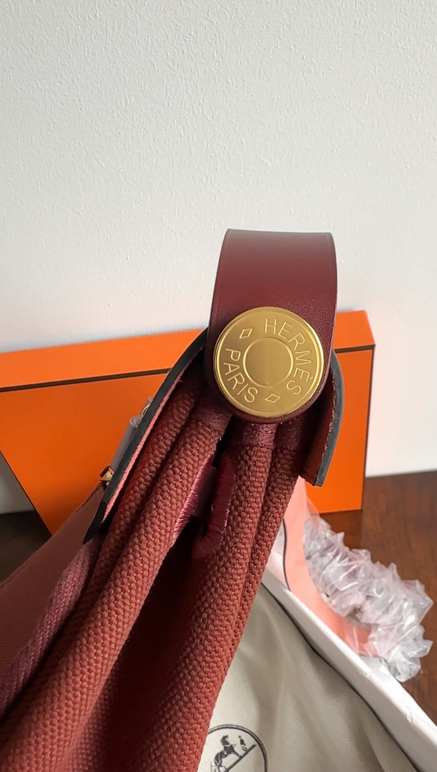 Hermes Herbag Zip Mini 20 Rouge H Toile Militaire / Vache Hunter GHW