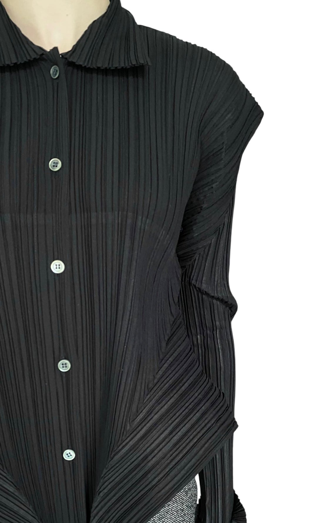 Issey Miyake Black Pleated Structured Shirt - M / US 6