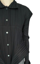 Issey Miyake Black Pleated Structured Shirt - M / US 6
