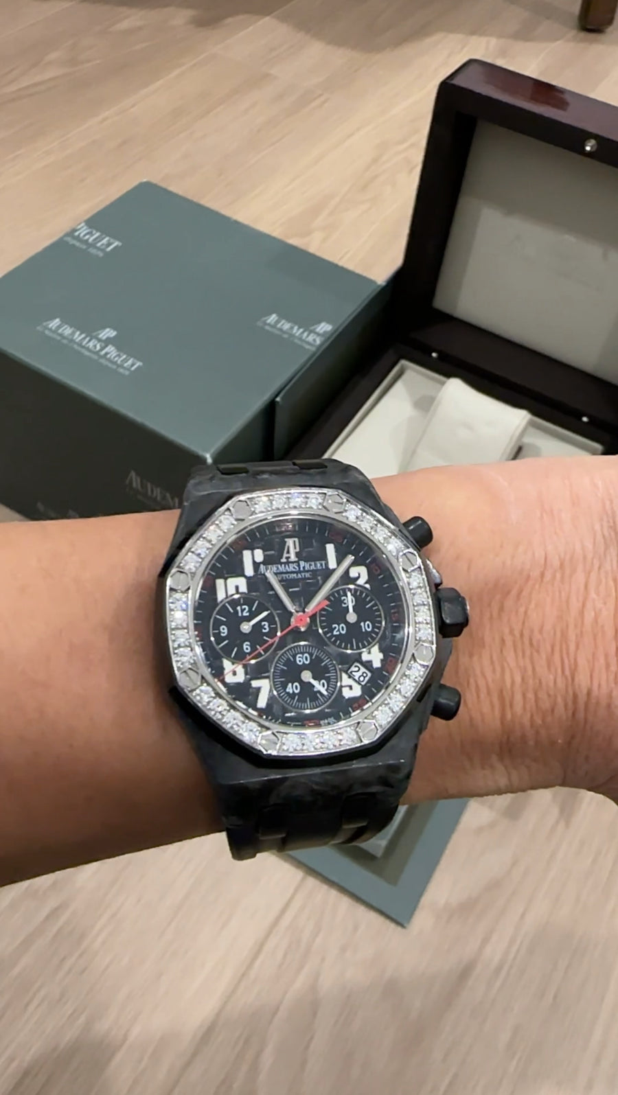 Audemars Piguet Royal Oak Offshore Chronograph Ladies Diamond Carbon Watch