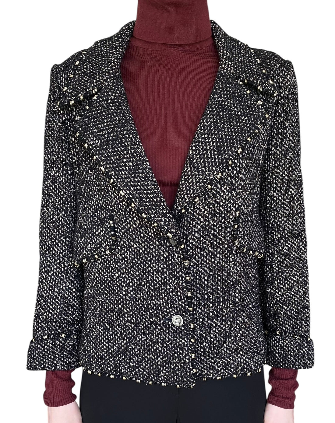 Chanel Spring 2006 Black & Gold Herringbone Tweed Jacket - FR 38 / US 4-6