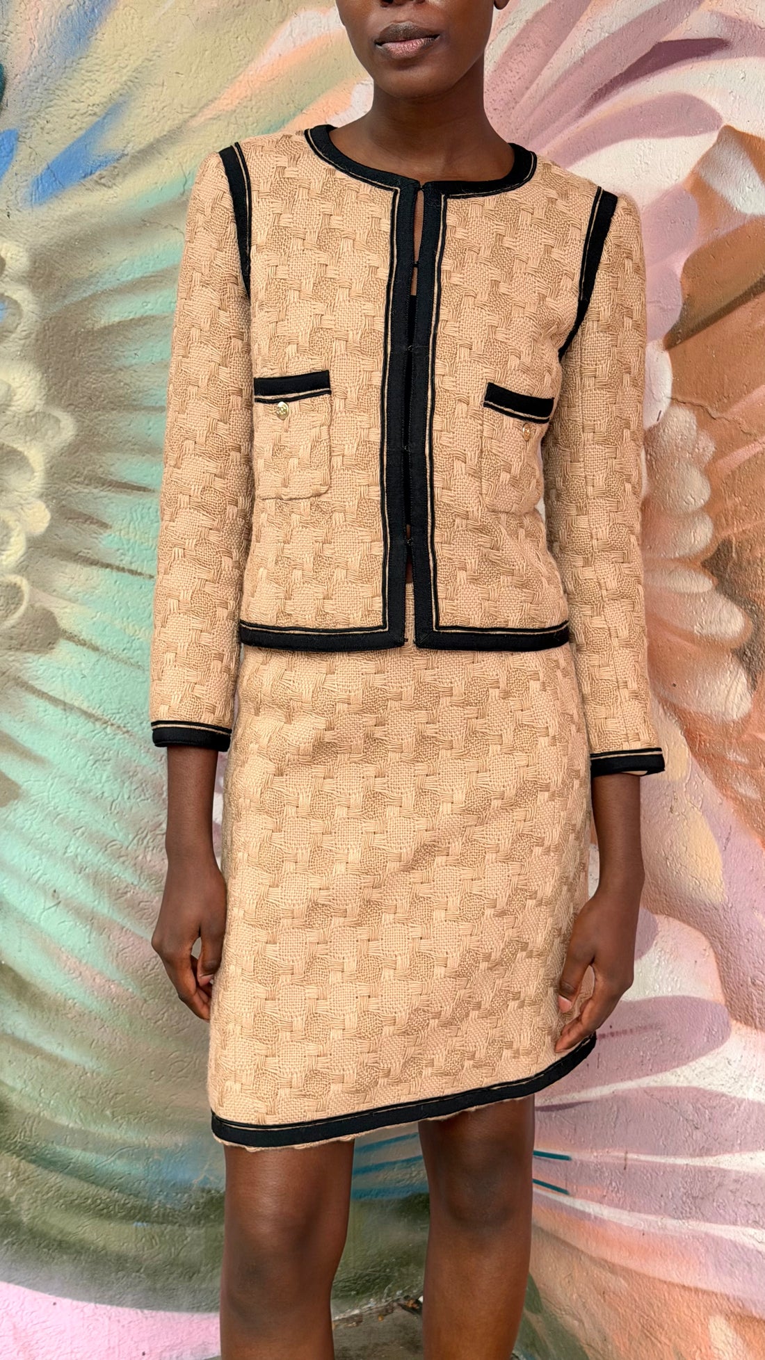 Chanel Camel black 08A Tweed Grosgrain Trim Jacket and Skirt 2pcs Suit - 38