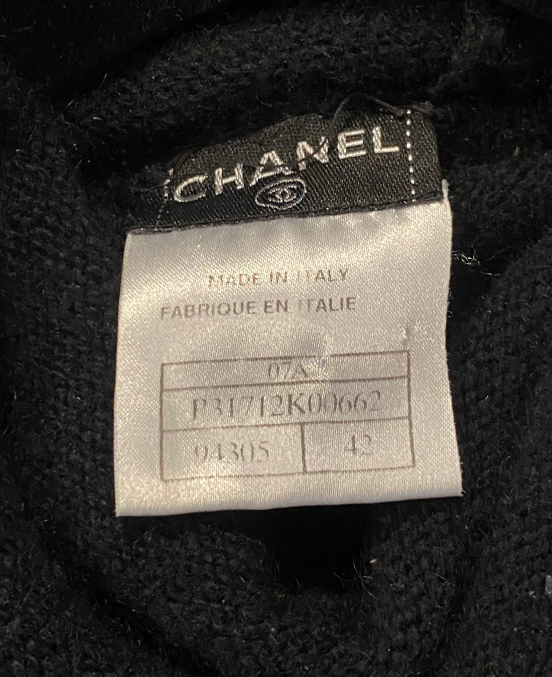 Chanel Black 07A Cashmere Turtleneck Long Sleeve Sweater - 42 / US 6