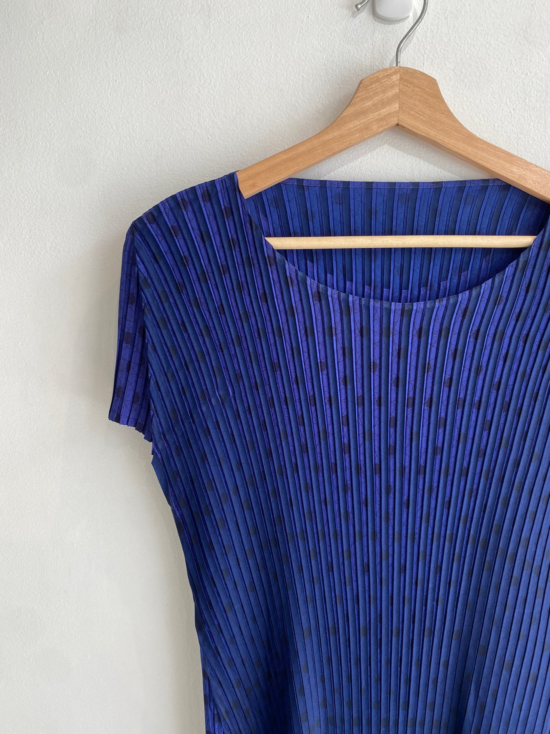 Issey Miyake Blue Polka Dot Print Pleated Dress