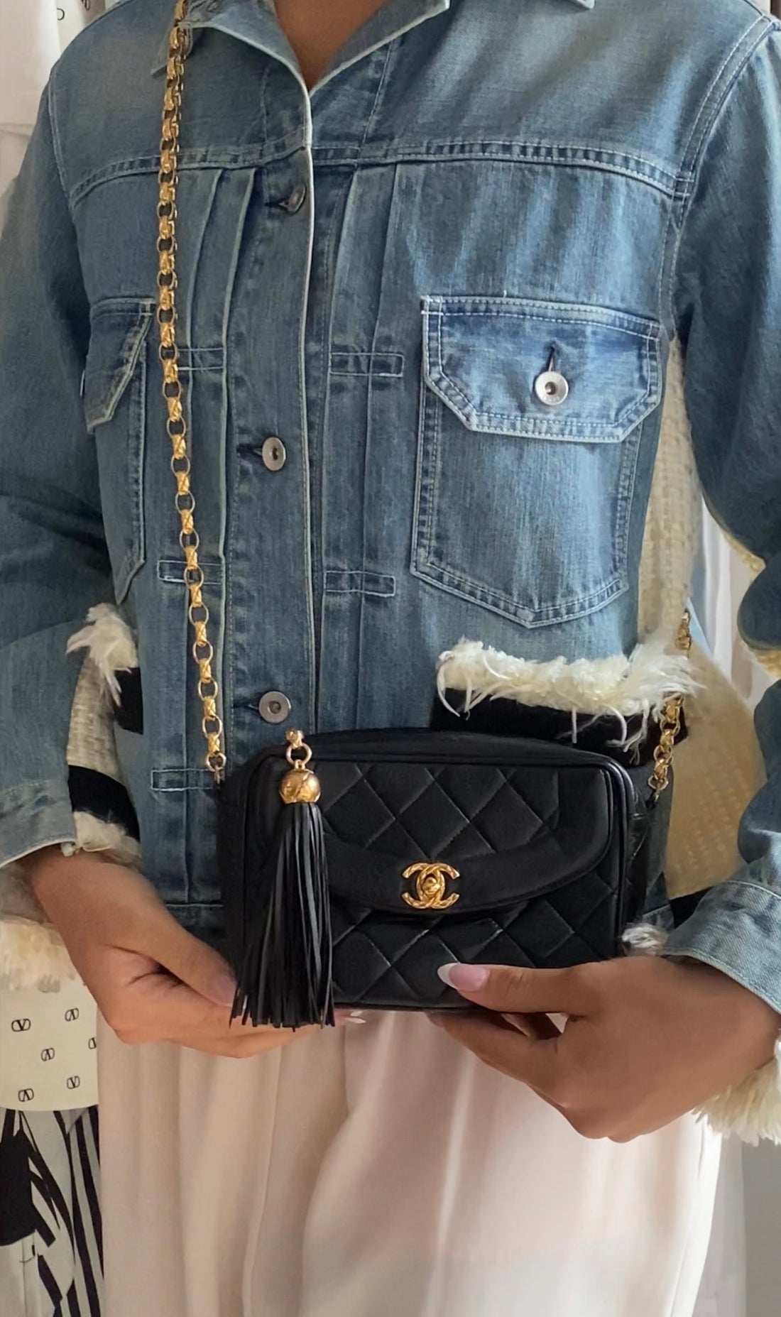 Chanel Vintage 1994 Black Lambskin Quilted CC Pocket Tassel Camera Bag