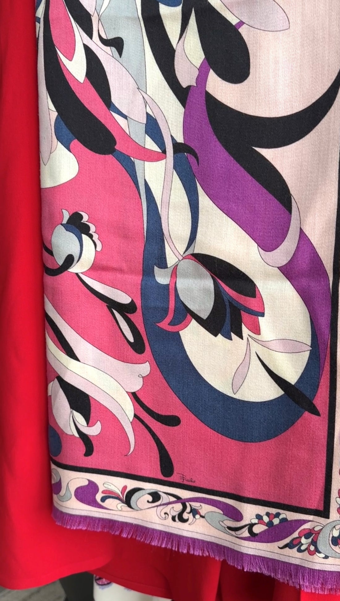 Emilio Pucci Wool / Silk Geometric Purple and Pink Pareo Shawl Scarf