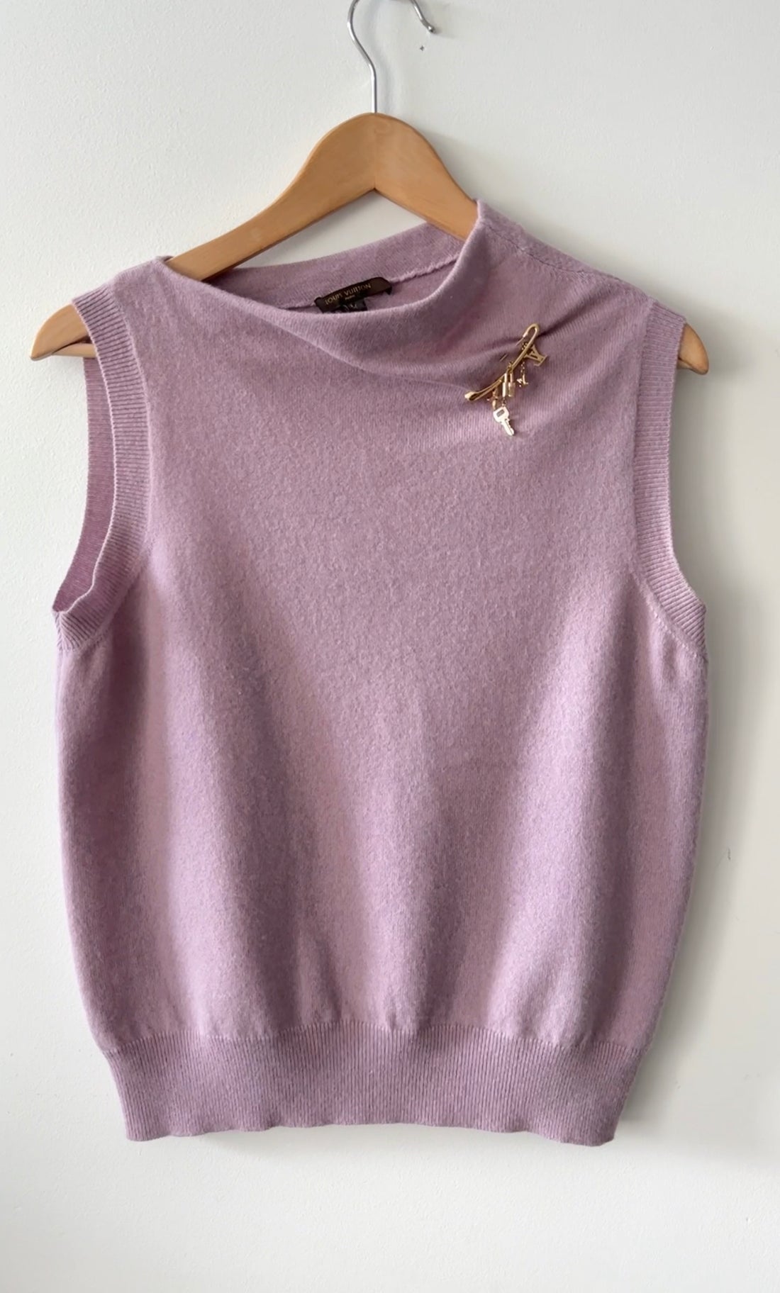 Louis Vuitton Lilac Purple Cashmere Sleeveless Sweater with Pin - S / M