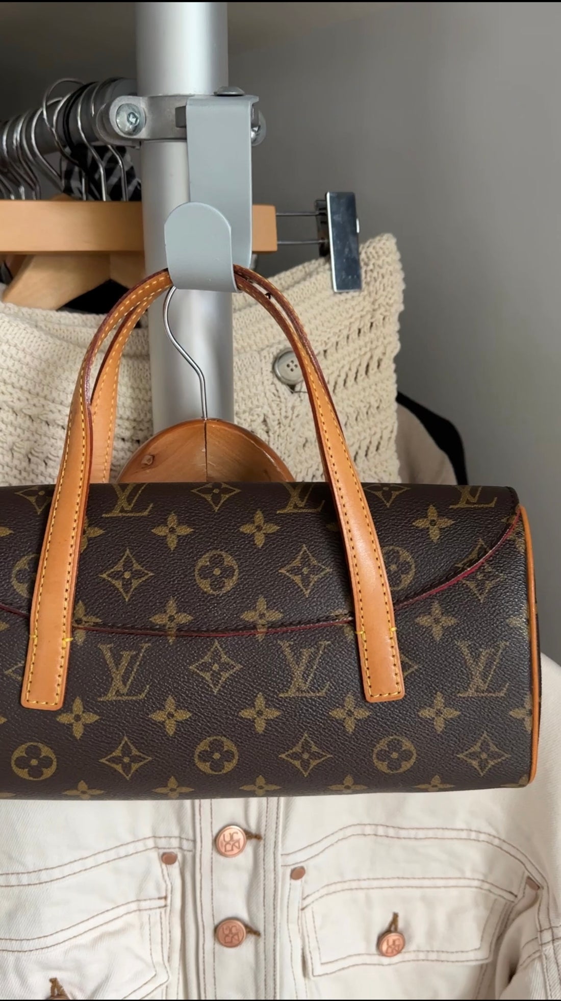 Louis Vuitton Monogram Sonatine Handbag