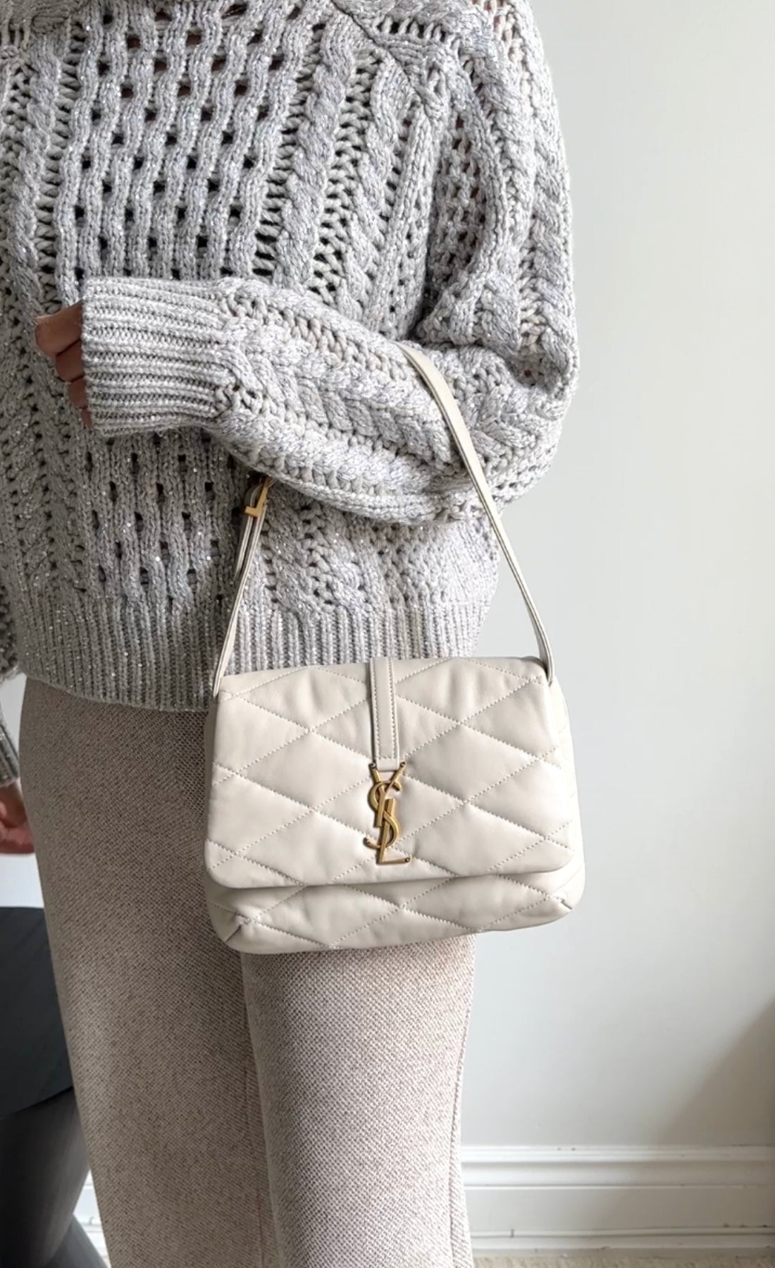 Saint Laurent Ivory Le 57 Hobo Bag in Quilted Lambskin – I MISS YOU VINTAGE