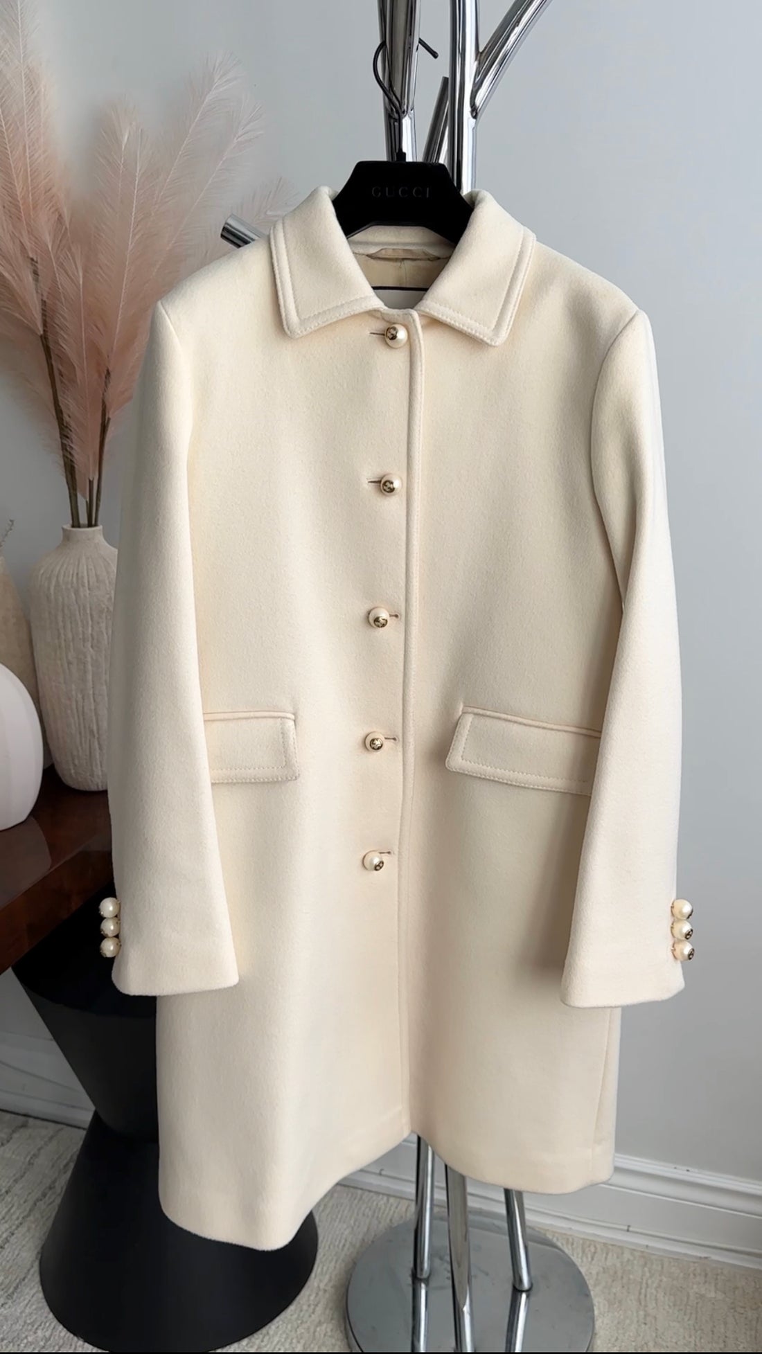 Gucci Ivory Wool GG Pearl Button Single Breasted Coat - USA 2