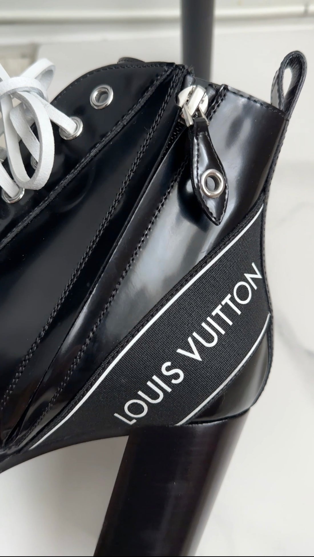 Louis Vuitton Black and White Leather Lace Up Logo boot - 37