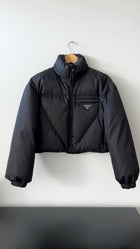 Prada Black Nylon Crop Quilted Re-Edition Puffer Jacket - IT36 / XS / USA 2
