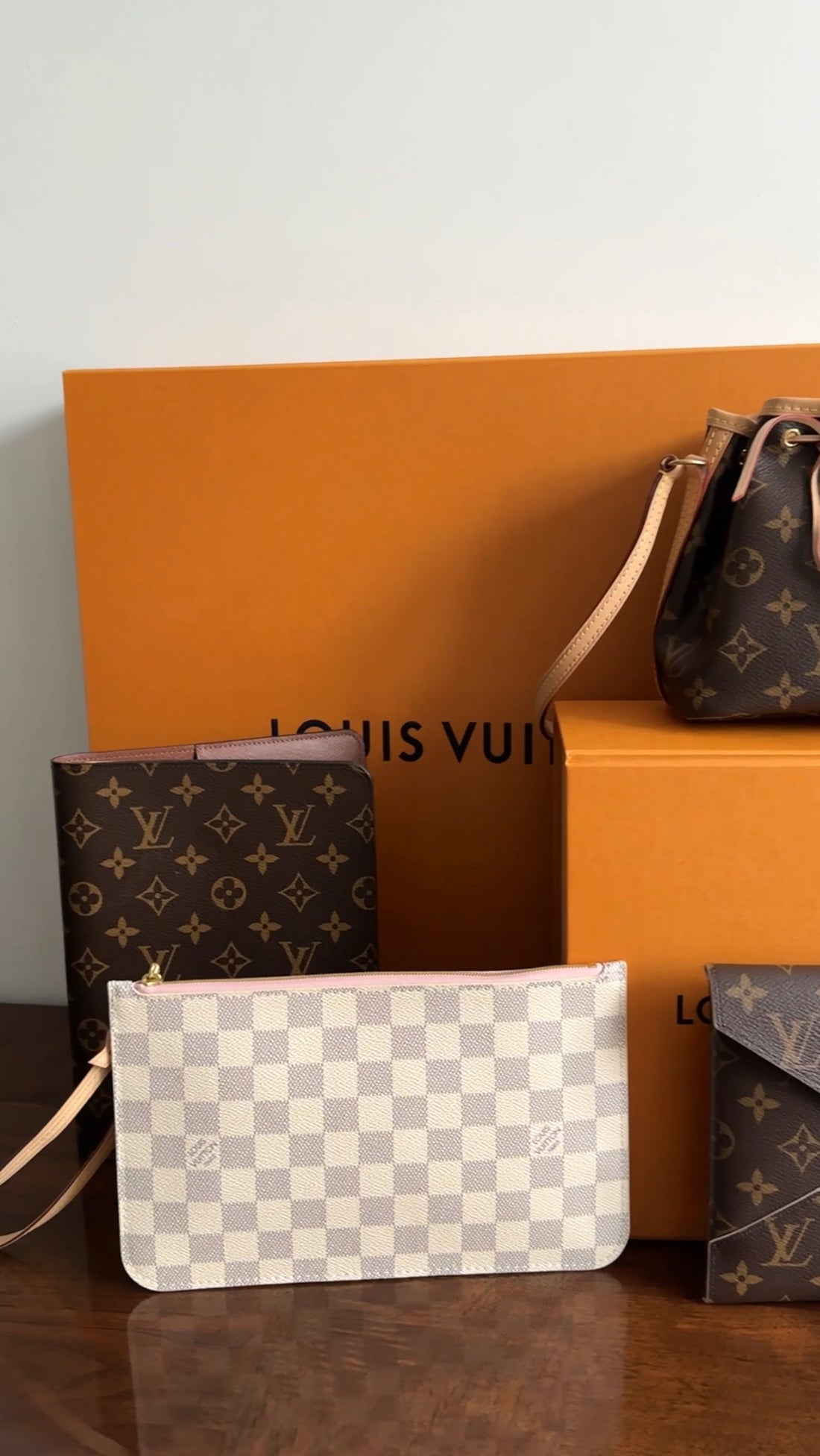 Louis Vuitton Damier Azur Neverfull Wristlet Flat Pouch