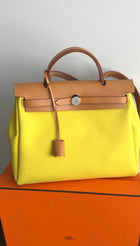 Hermes Herbag Zip 31  Retourne Lime / Naturel Sable