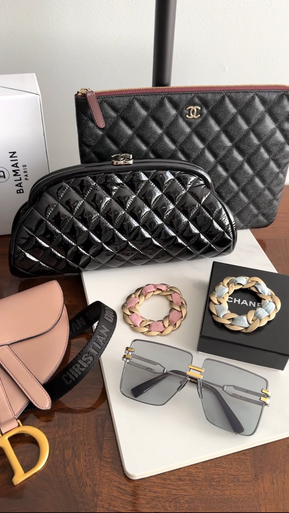 Chanel black quilted clutch fashion bag