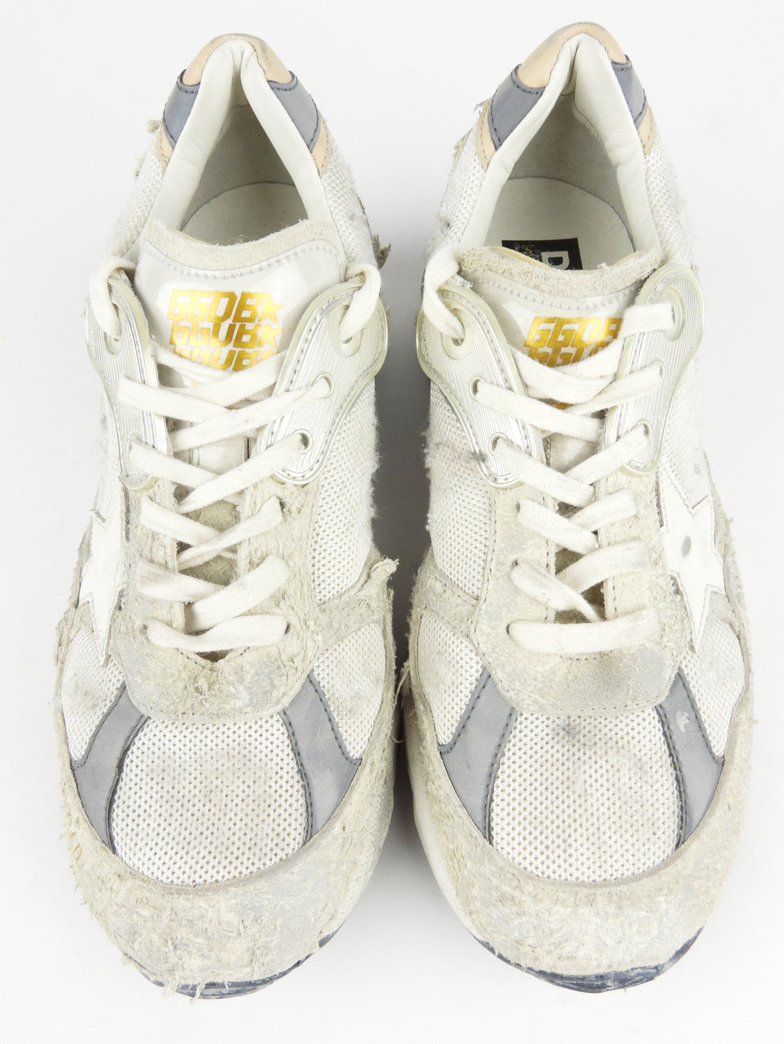 Golden Goose Ivory and Grey Distressed Leather Low Top Dad-Star Trainers - 37