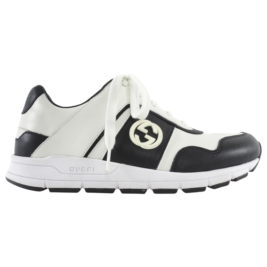 Gucci Black and White Calfskin Interlocking GG Low Top Sneakers - 37