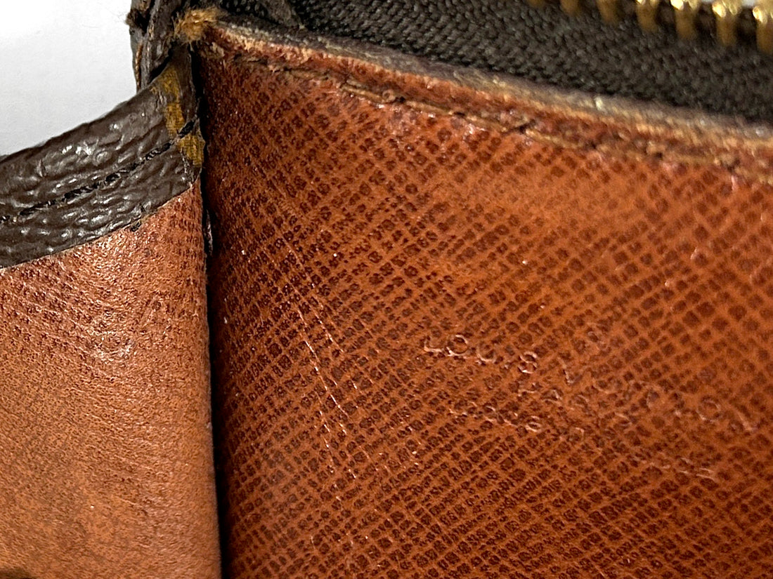 Louis Vuitton Vintage 1988 Brown Monogram Poche Documents Portfolio Bag