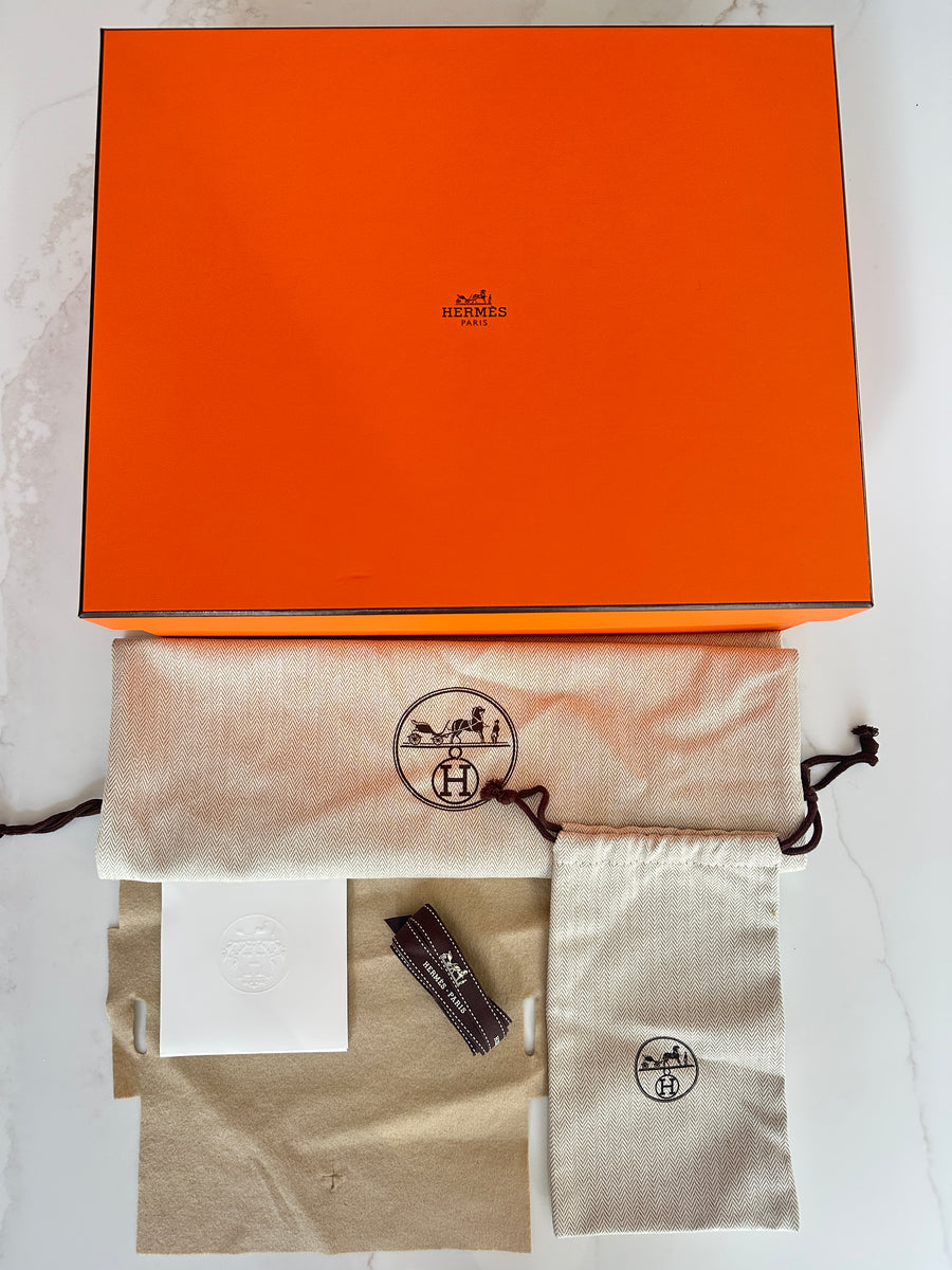 Hermes Kelly Messenger PM Evercolour New Blue Jean PHW