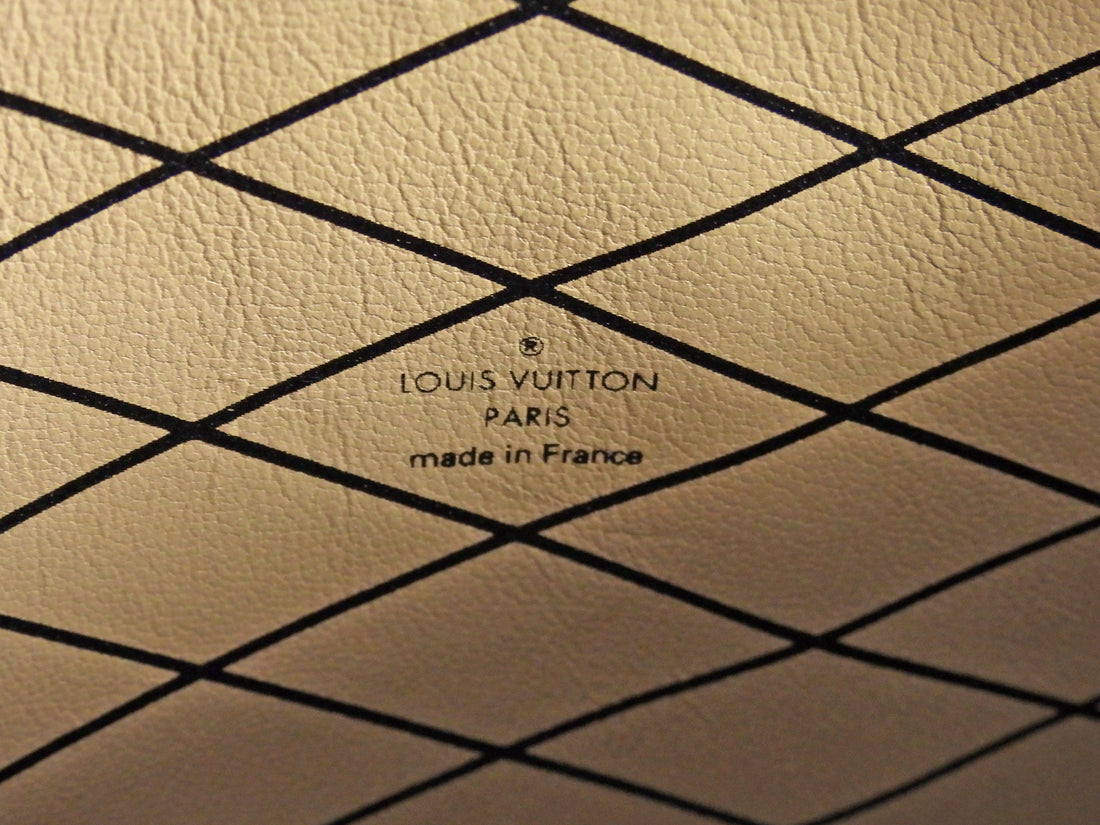 Louis Vuitton Black Epi Leather Trunk Clutch Two Way Bag