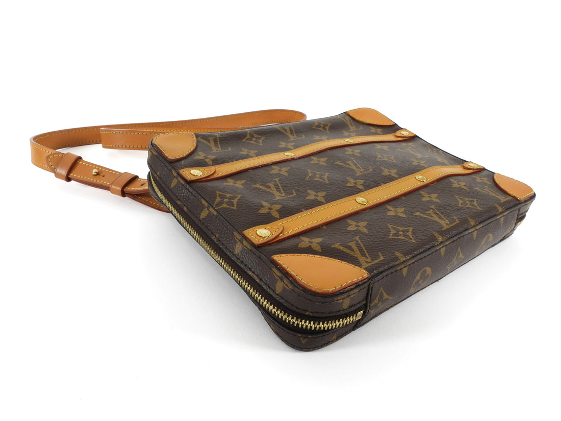 Louis Vuitton Brown Men's 2019 LV Monogram Coated Canvas Soft Trunk Messenger Bag