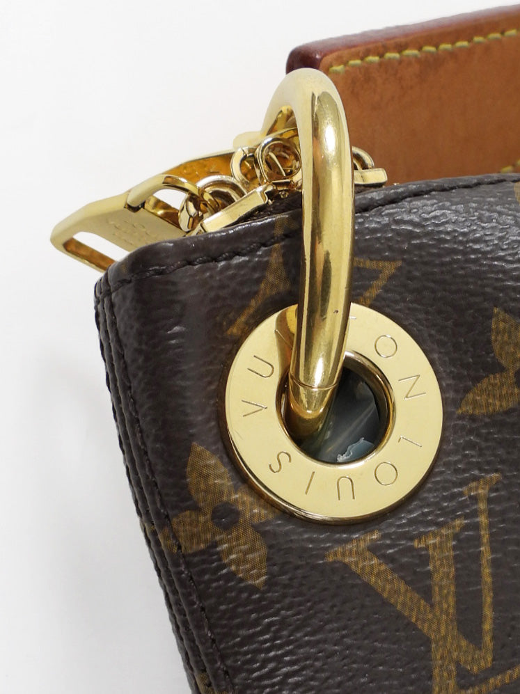 Louis Vuitton Monogram Coated Canvas Berri MM Hobo Bag