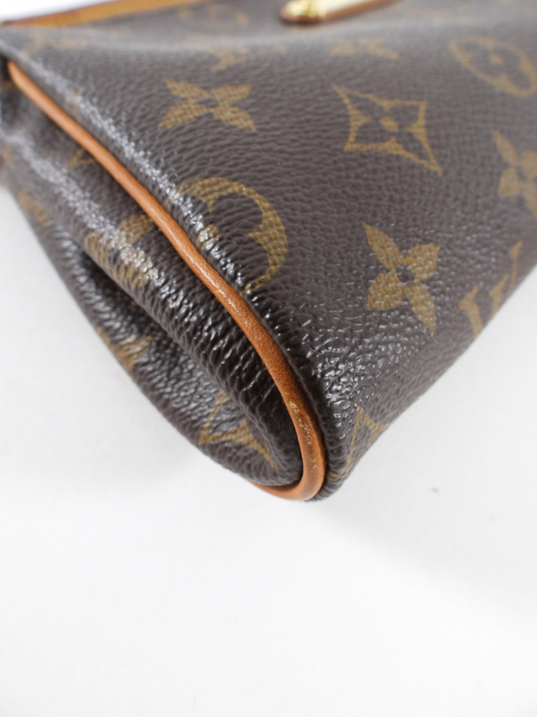 Louis Vuitton Monogram Canvas Eva Chain 2-Way Strap Pochette Bag