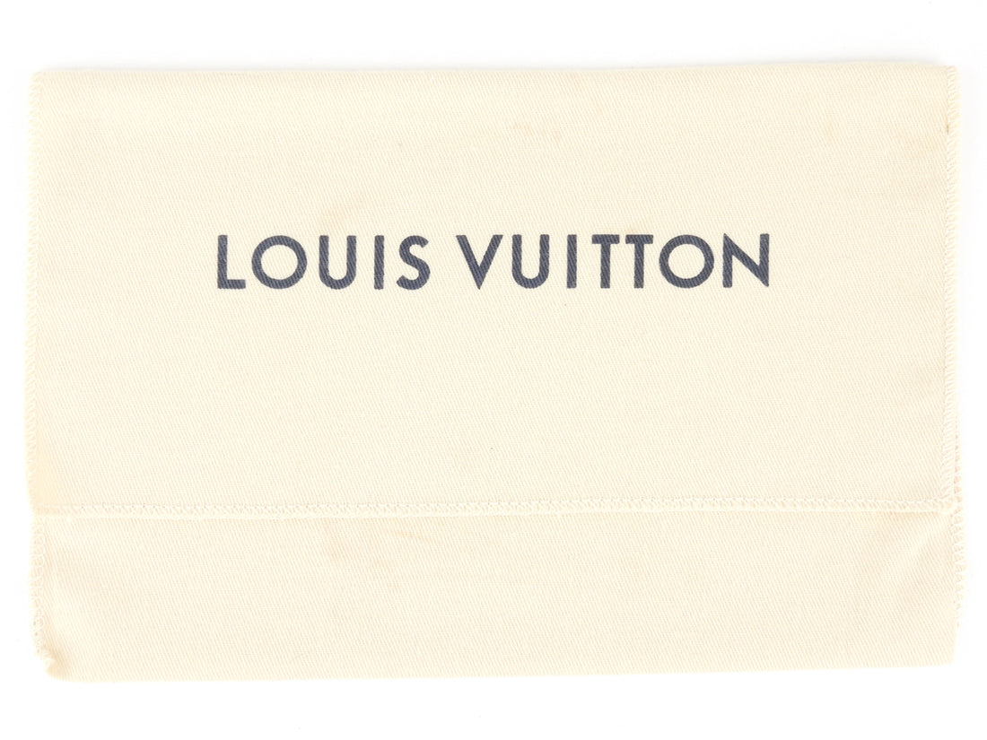 Louis Vuitton Blue Celeste Epi Leather Shoulder Chain Easy Pouch – I ...
