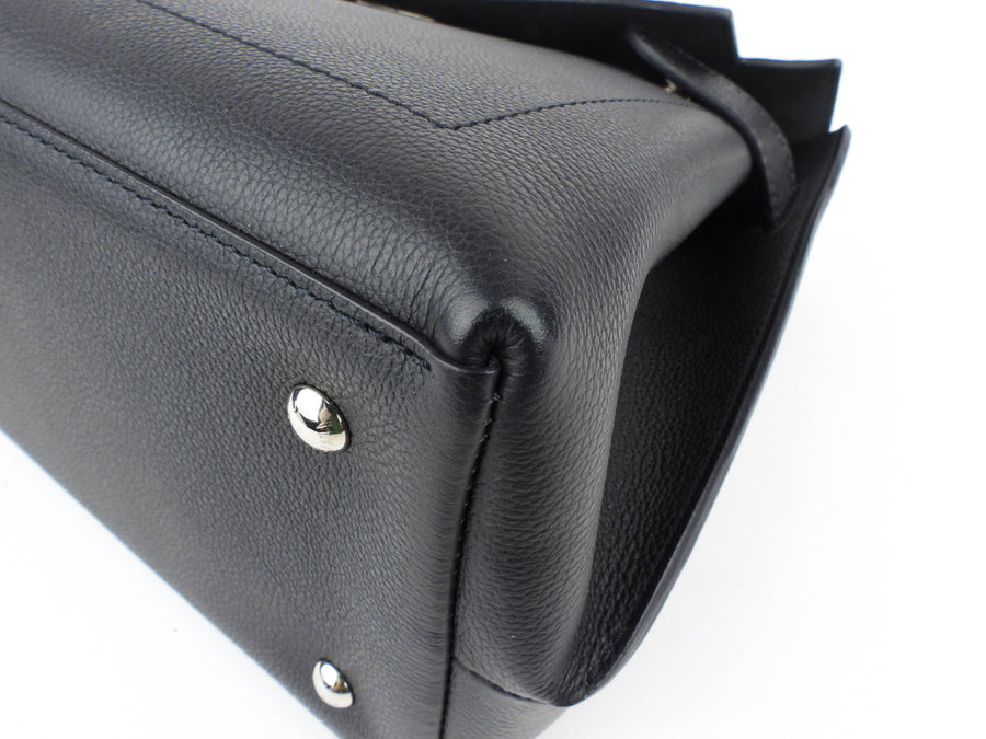 Lockme ever leather handbag Louis Vuitton Black in Leather - 37226401