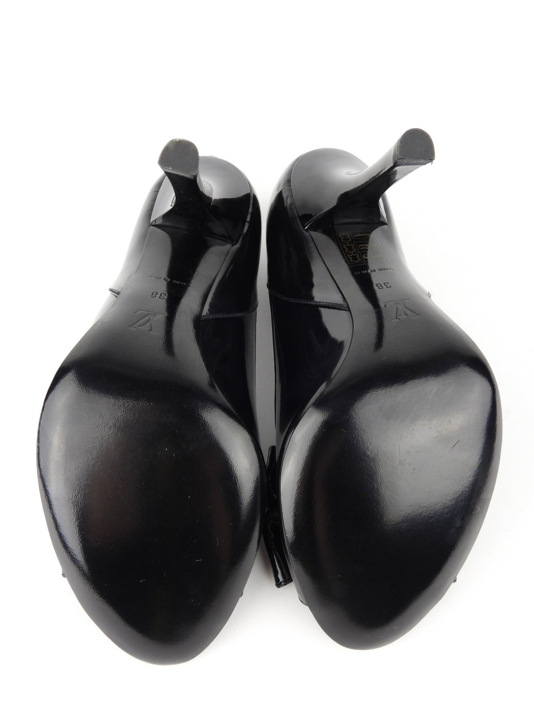 Louis Vuitton Shake vuitton pumps Black Patent leather ref.934668